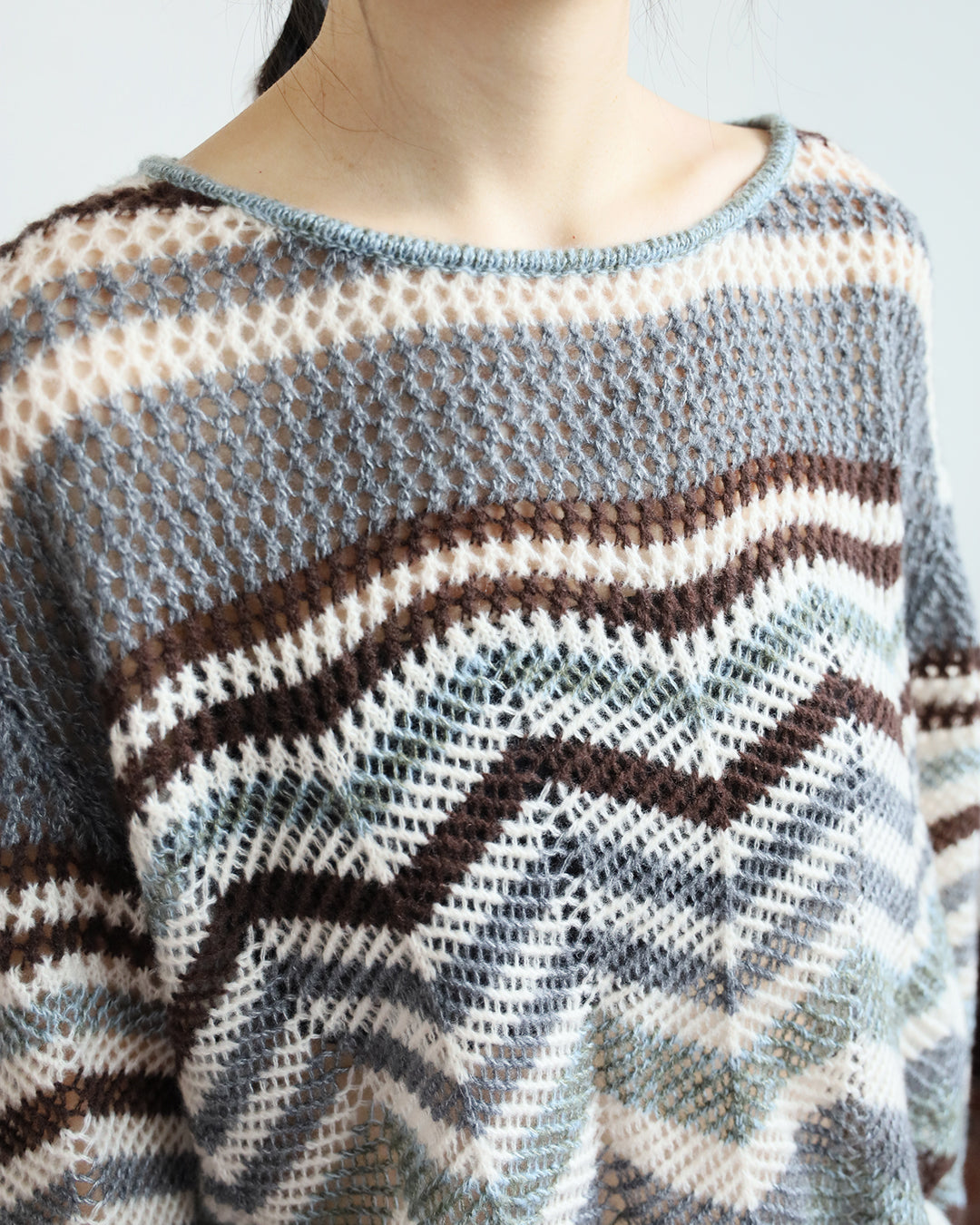 Wave Pattern Knit Top