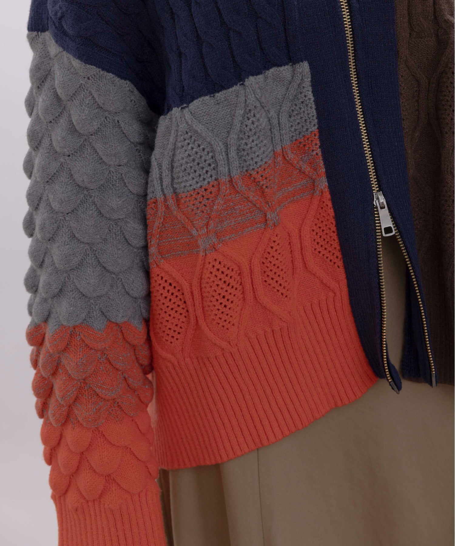 Cable Knit Zip Up Cardigan (2 color)