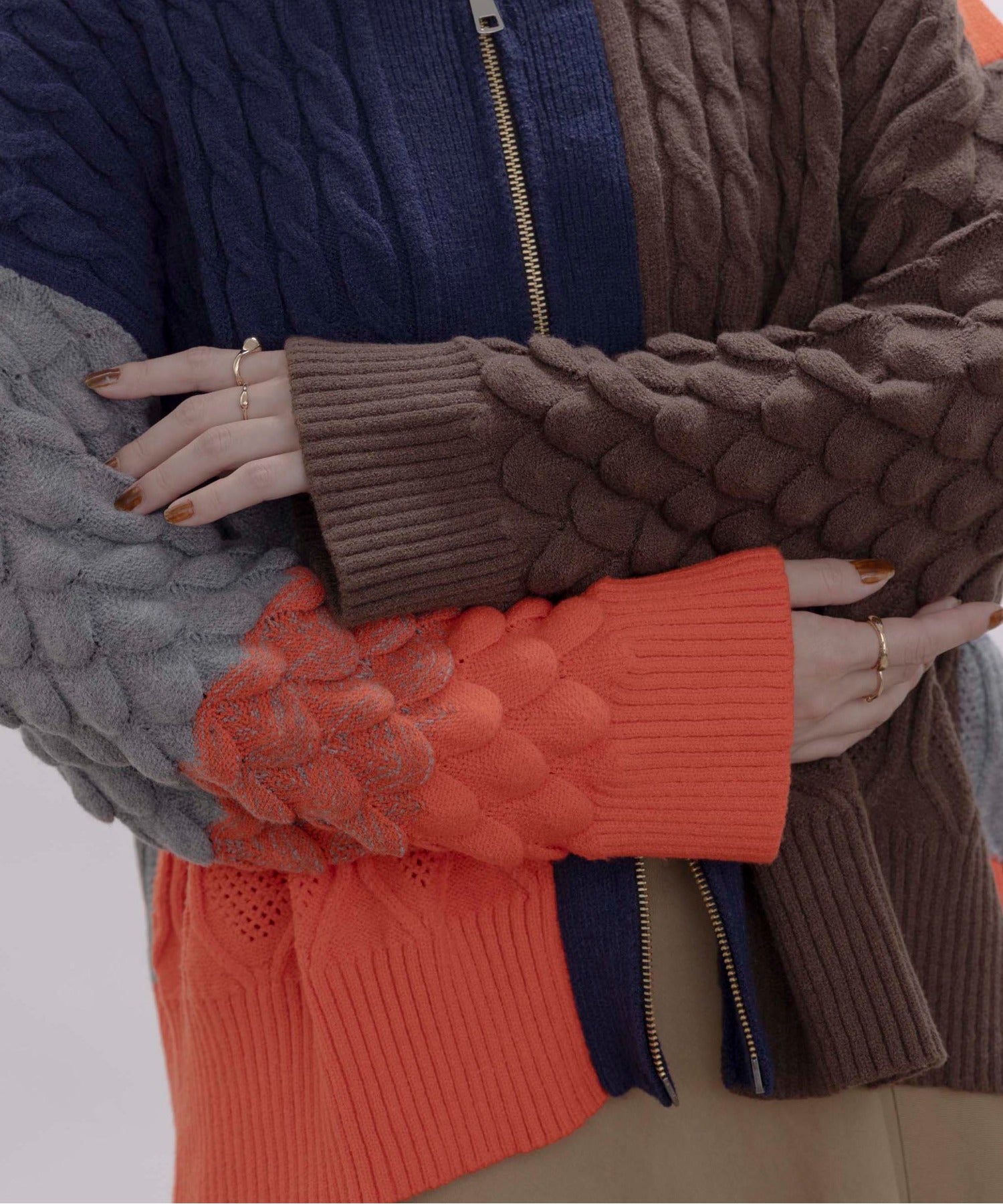 Cable Knit Zip Up Cardigan (2 color)