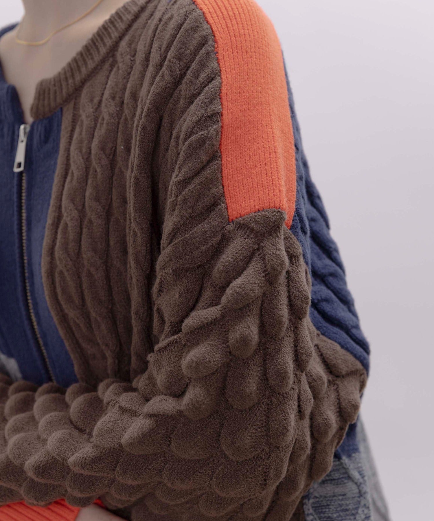 Cable Knit Zip Up Cardigan (2 color)