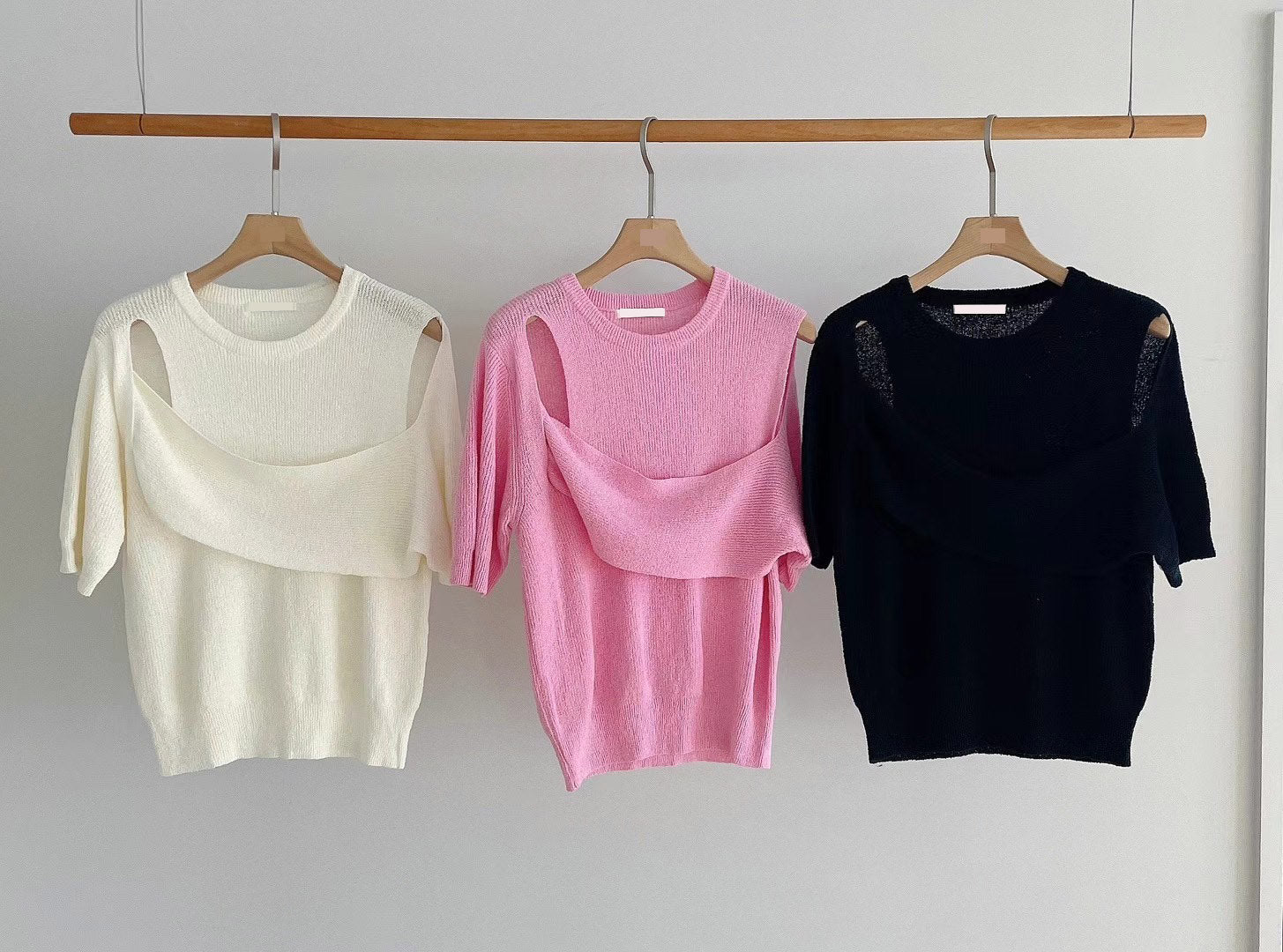 Summer Cut Out Knit Top (3 color)