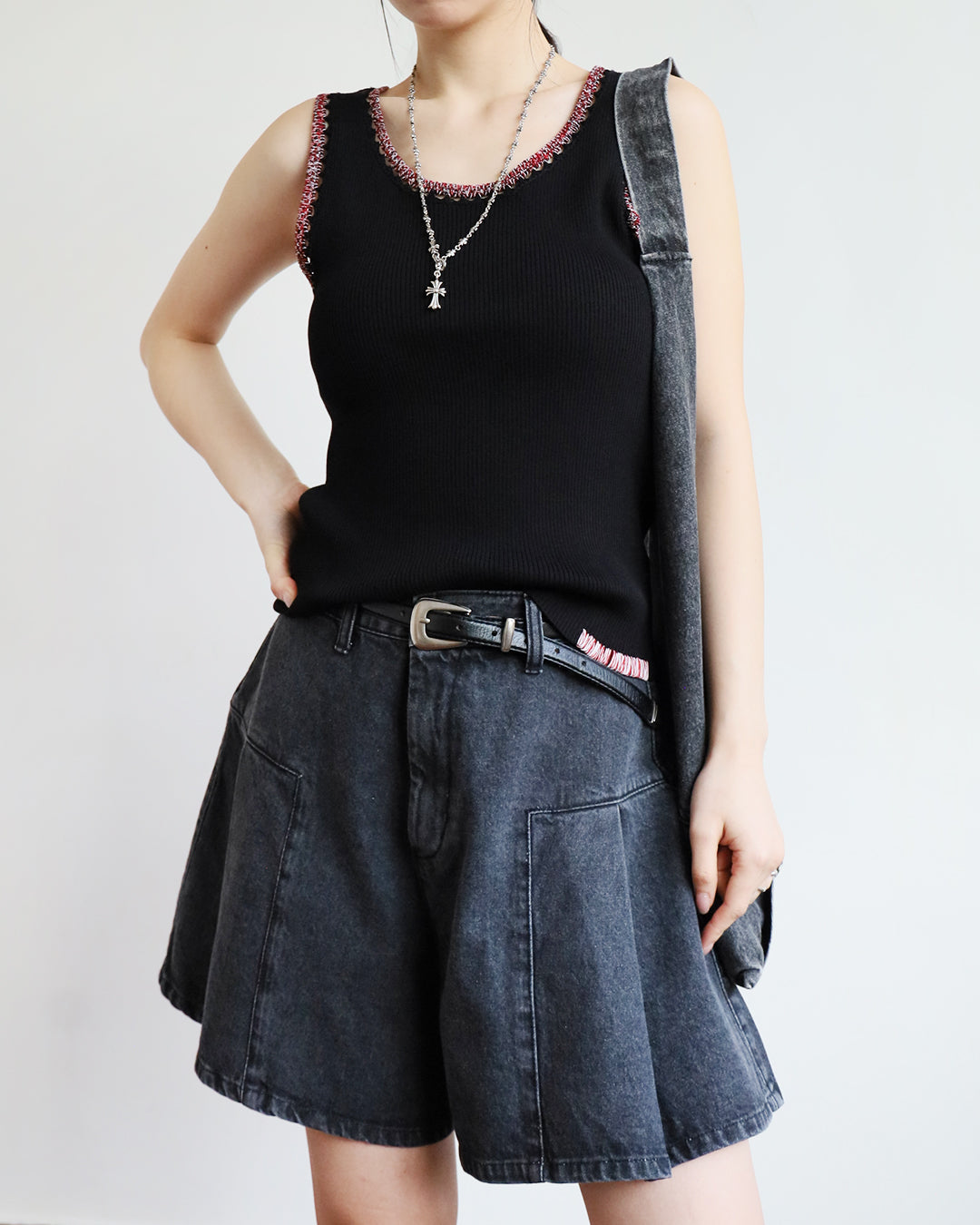 Pleated Denim Shorts (2 colors | Size S-L)