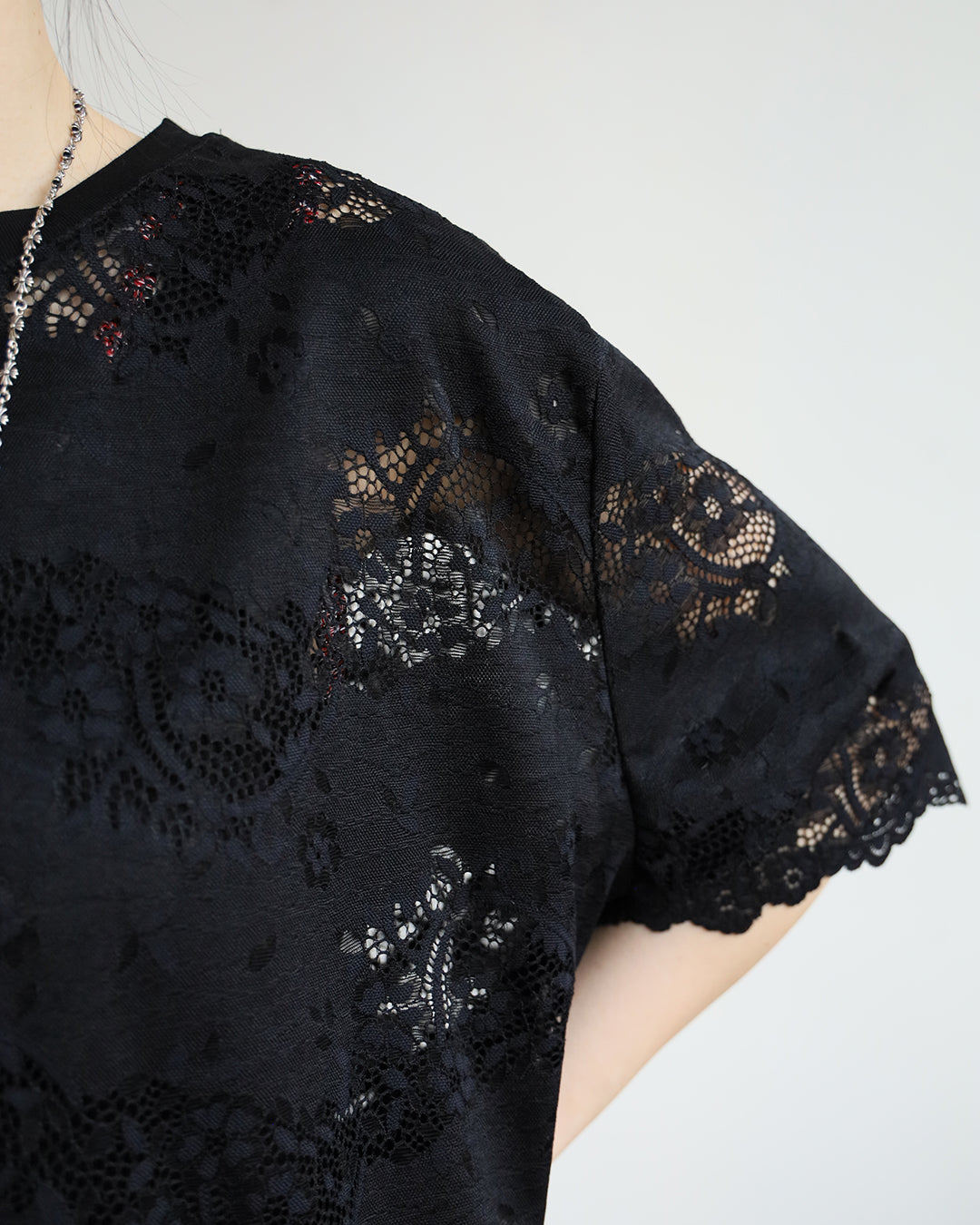 Crew Neck Lace Top (2 colors)