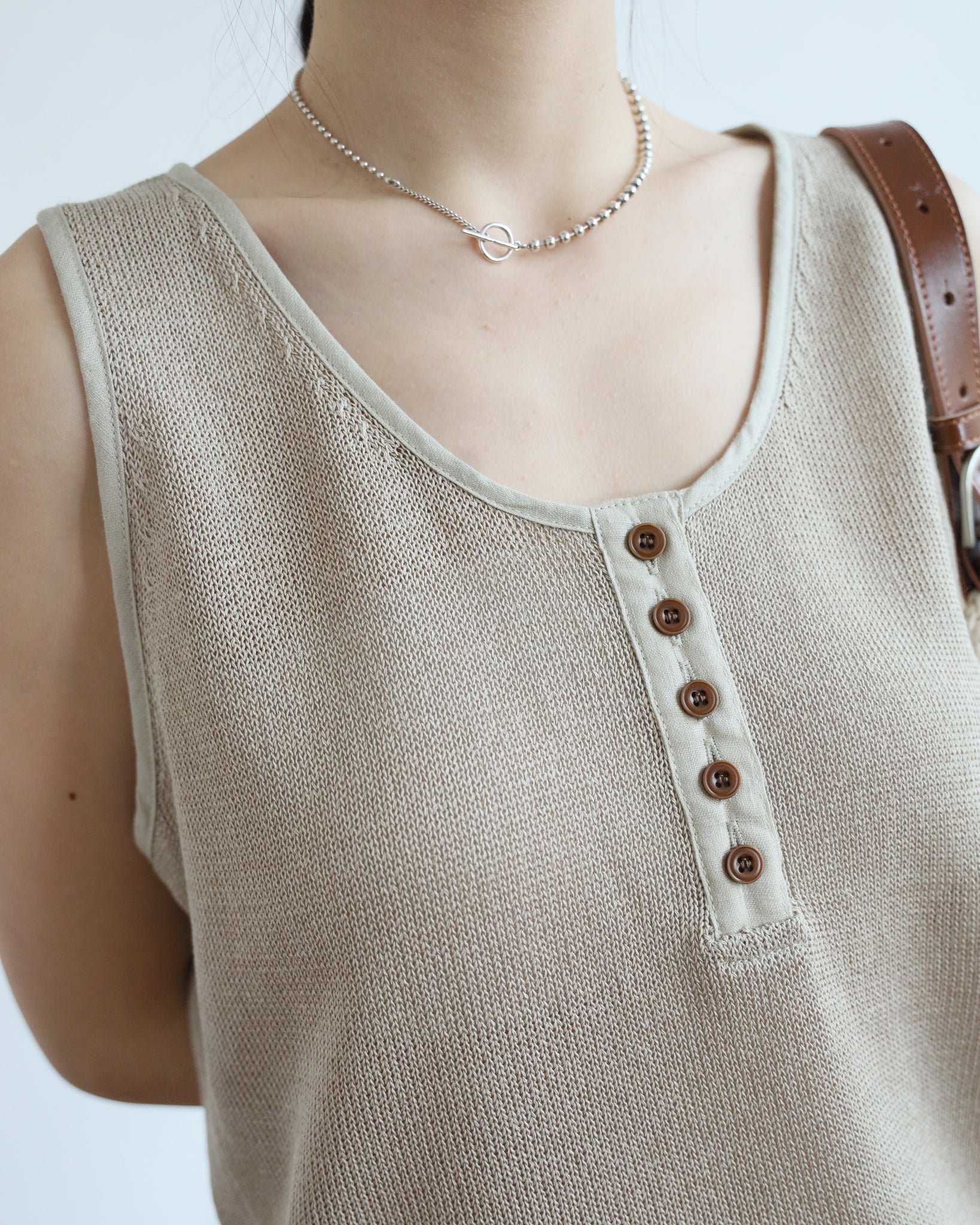 Button Details Vest (3 colors)