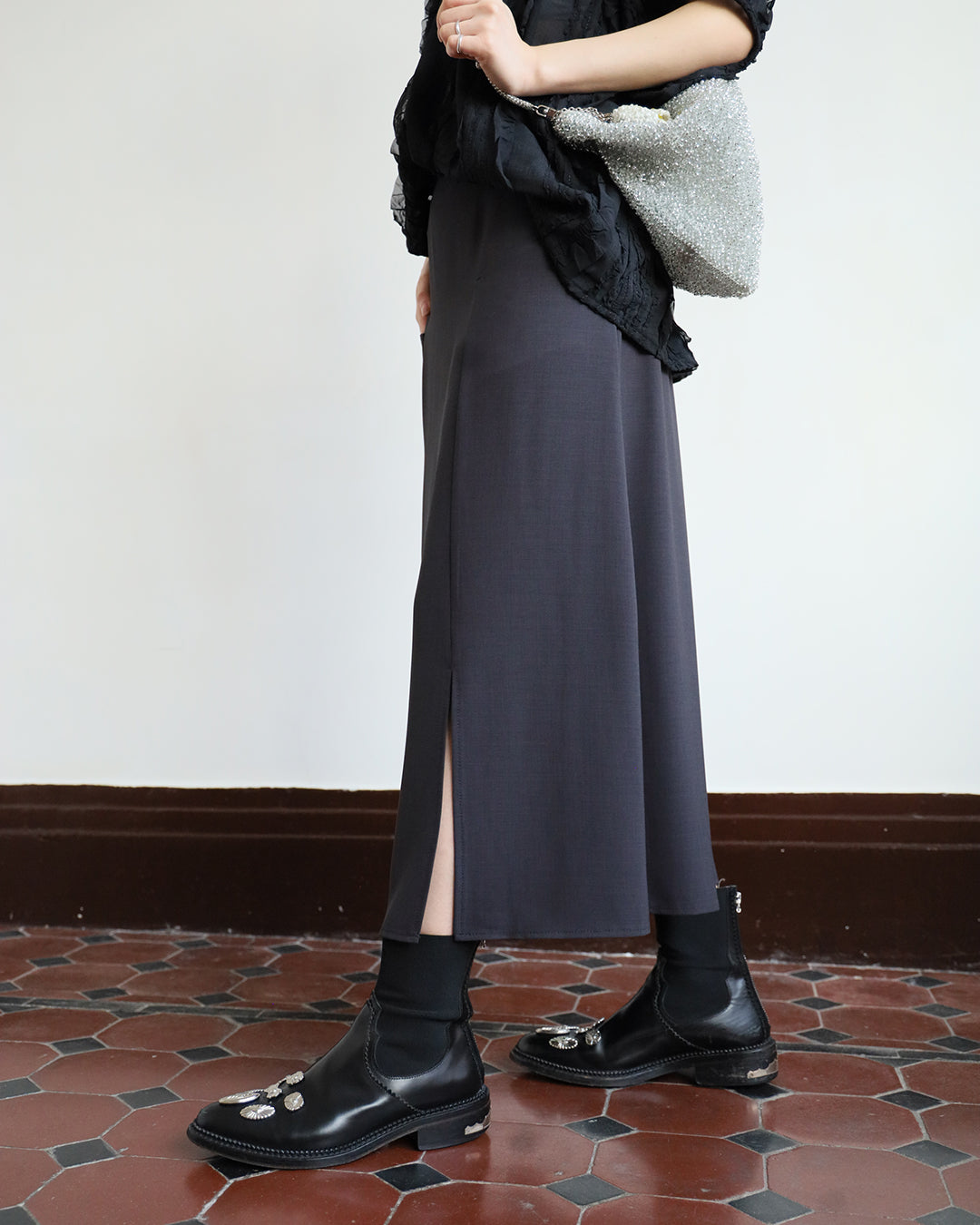 Front Split Midi Skirt (2 colors)