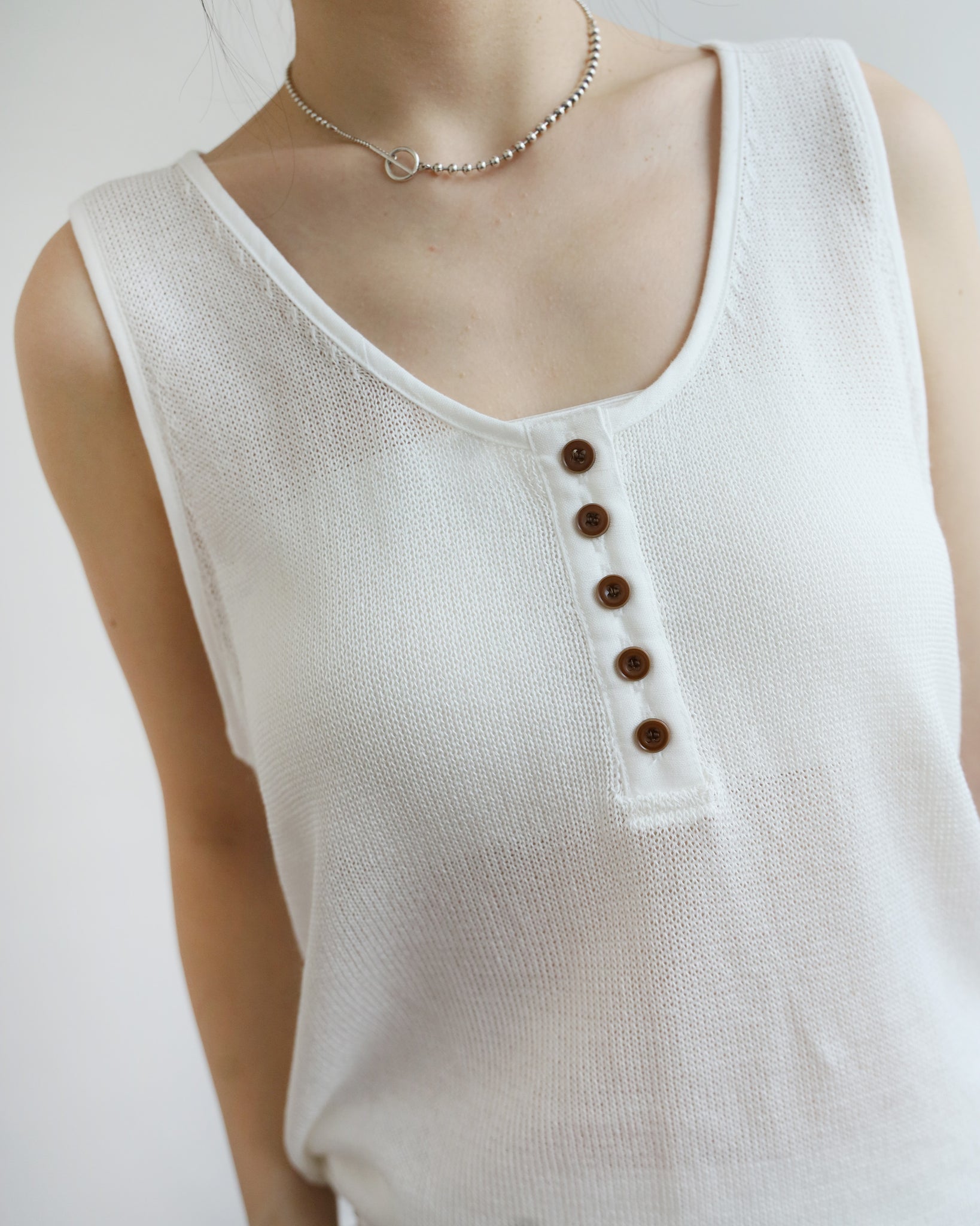 Button Details Vest (3 colors)