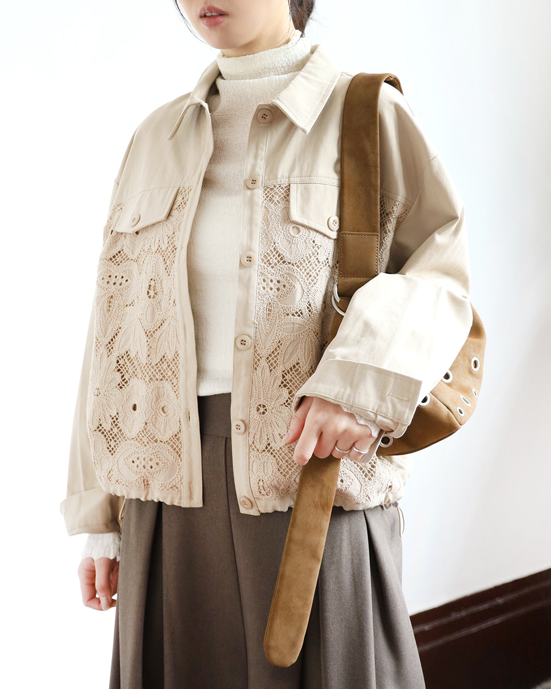 Mix Fabric Embroidery Jacket (2 color)