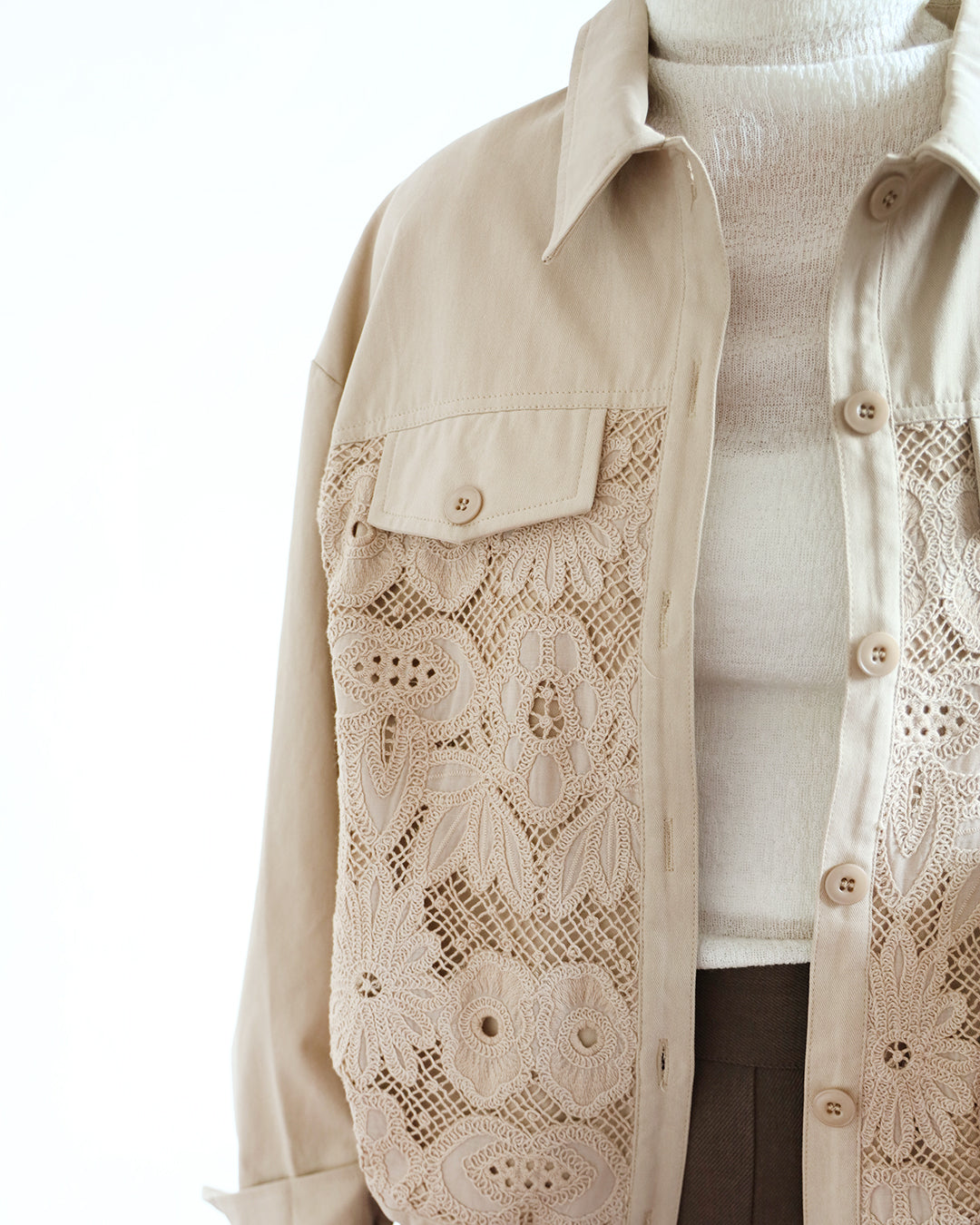 Mix Fabric Embroidery Jacket (2 color)