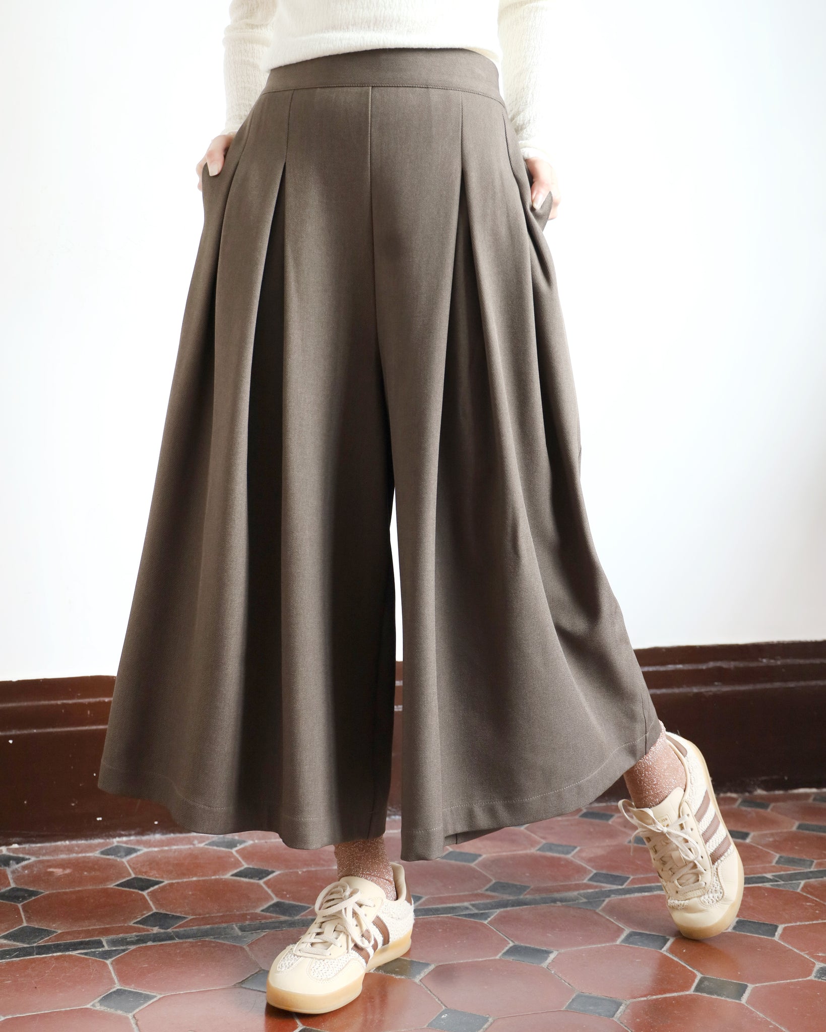 Front Pleated Crop Culottes (3 color)