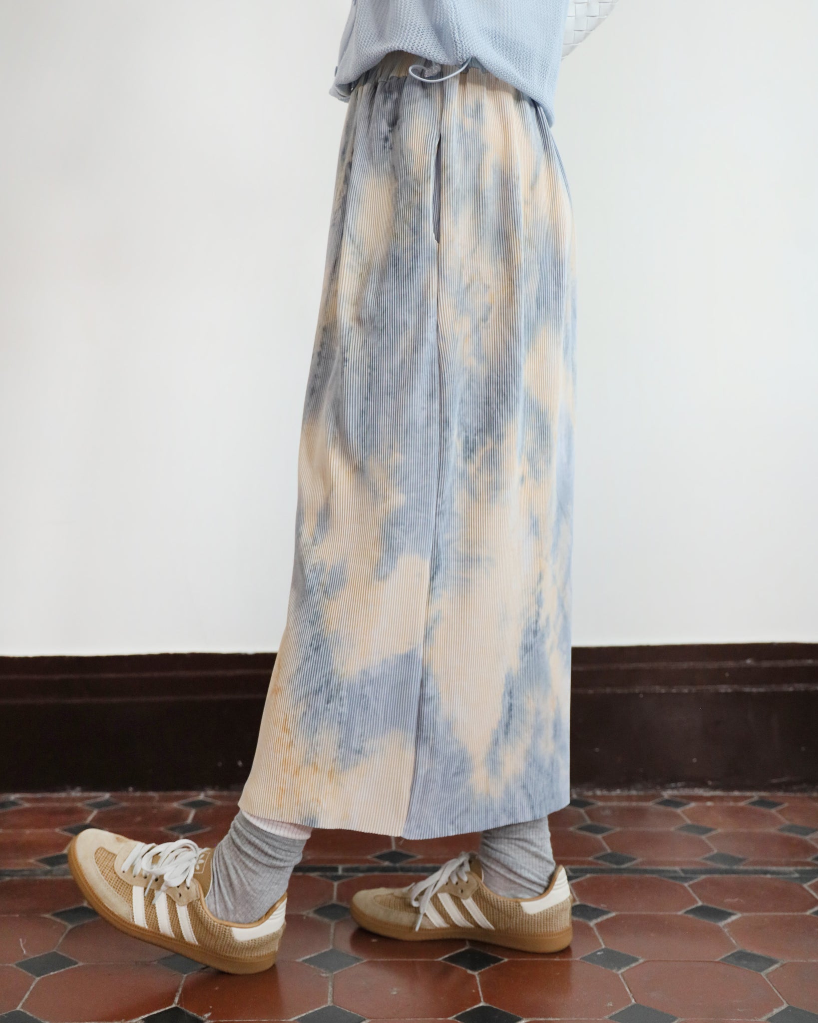 Tie Dye Pencil Pleated Skirt (2 colors)