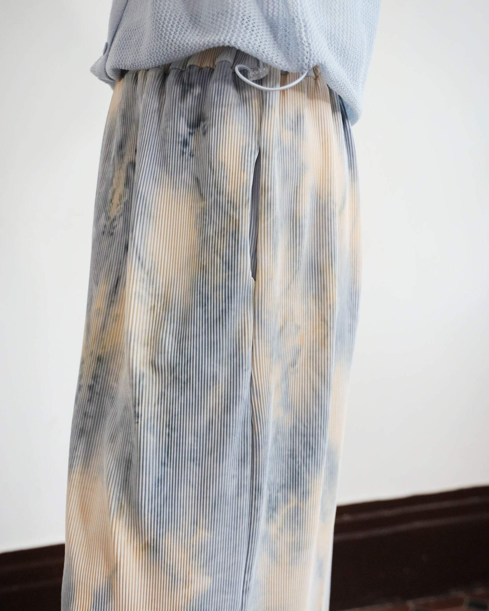 Tie Dye Pencil Pleated Skirt (2 colors)