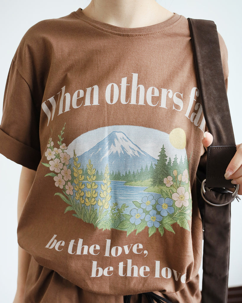 Landscape Printed Tee (2 color)