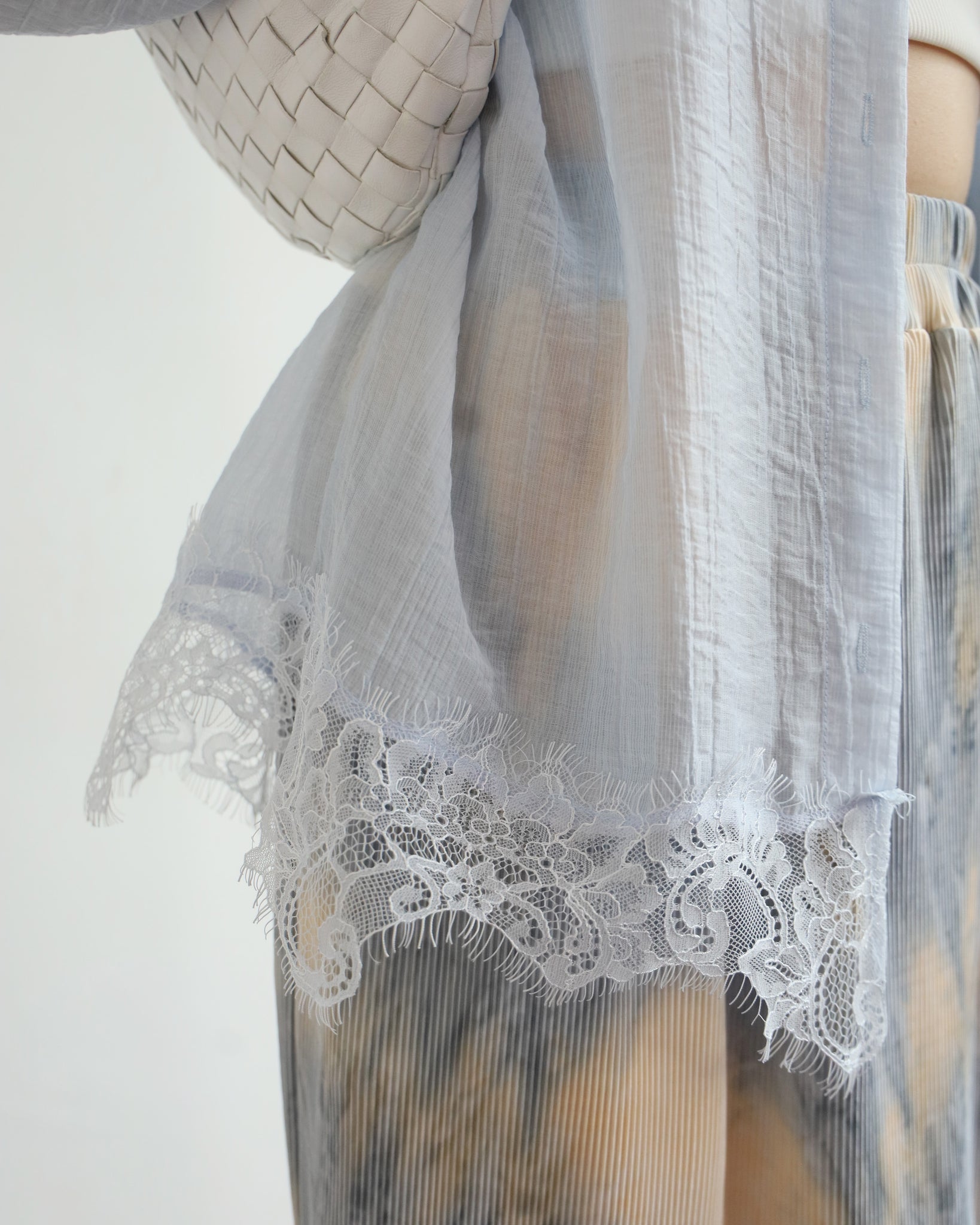 Lace Hem Shirt (2 colors)