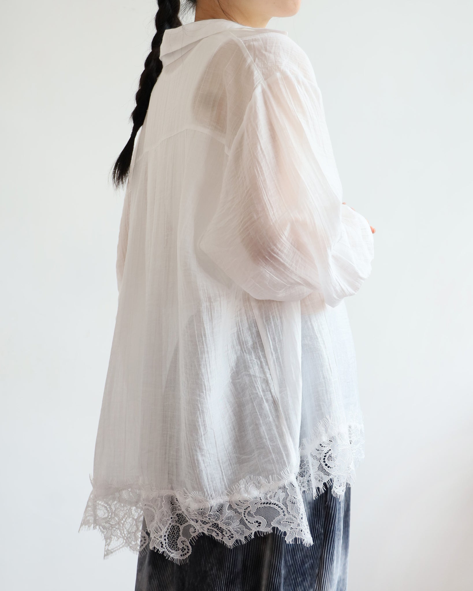 Lace Hem Shirt (2 colors)