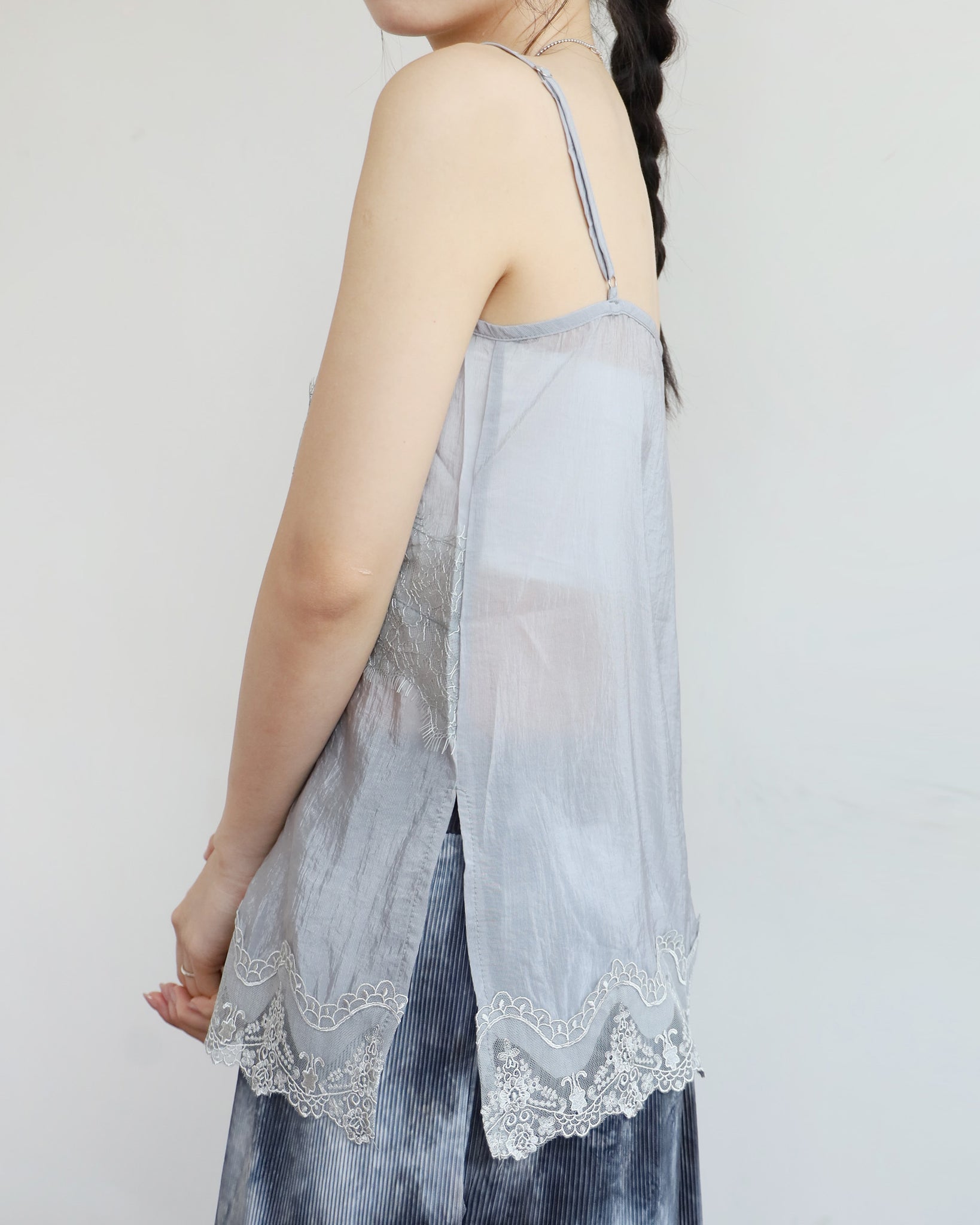 Lace Trimmed Vest (2 colors)