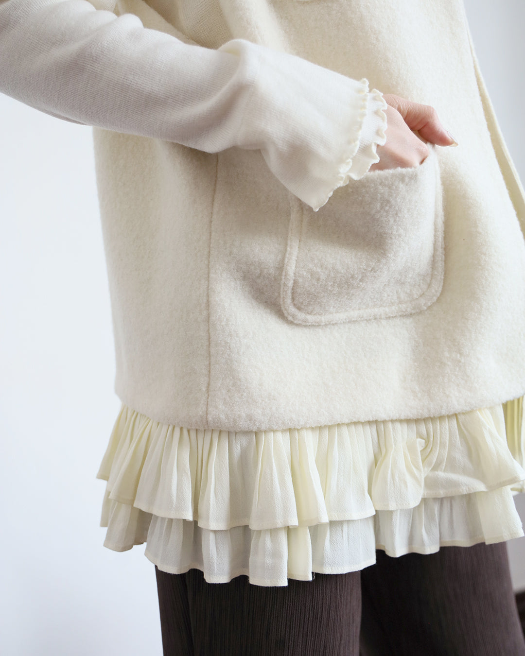 Ruffle Hem Wool Vest (3 color)
