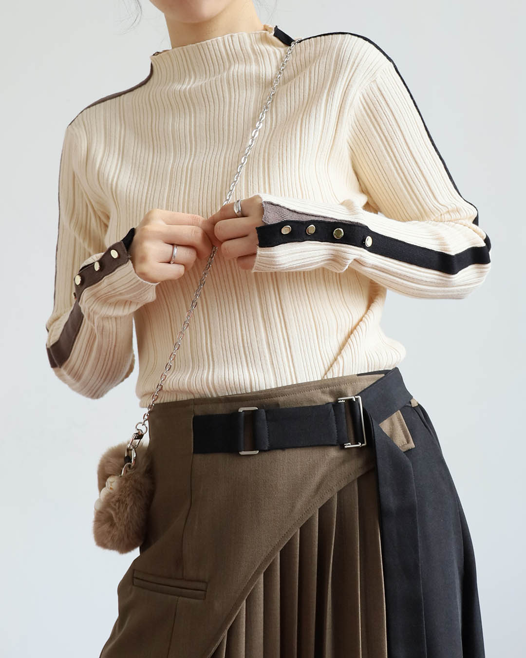 Ribbed Top w/ Button Details