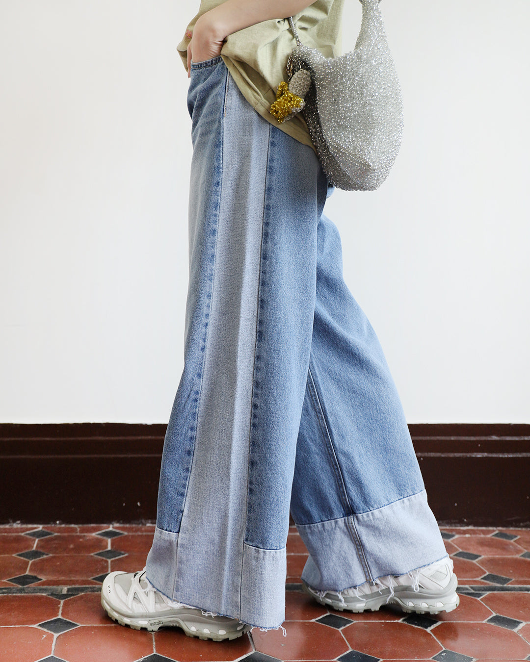 Wide Leg Patch Jeans (Size S-XL)
