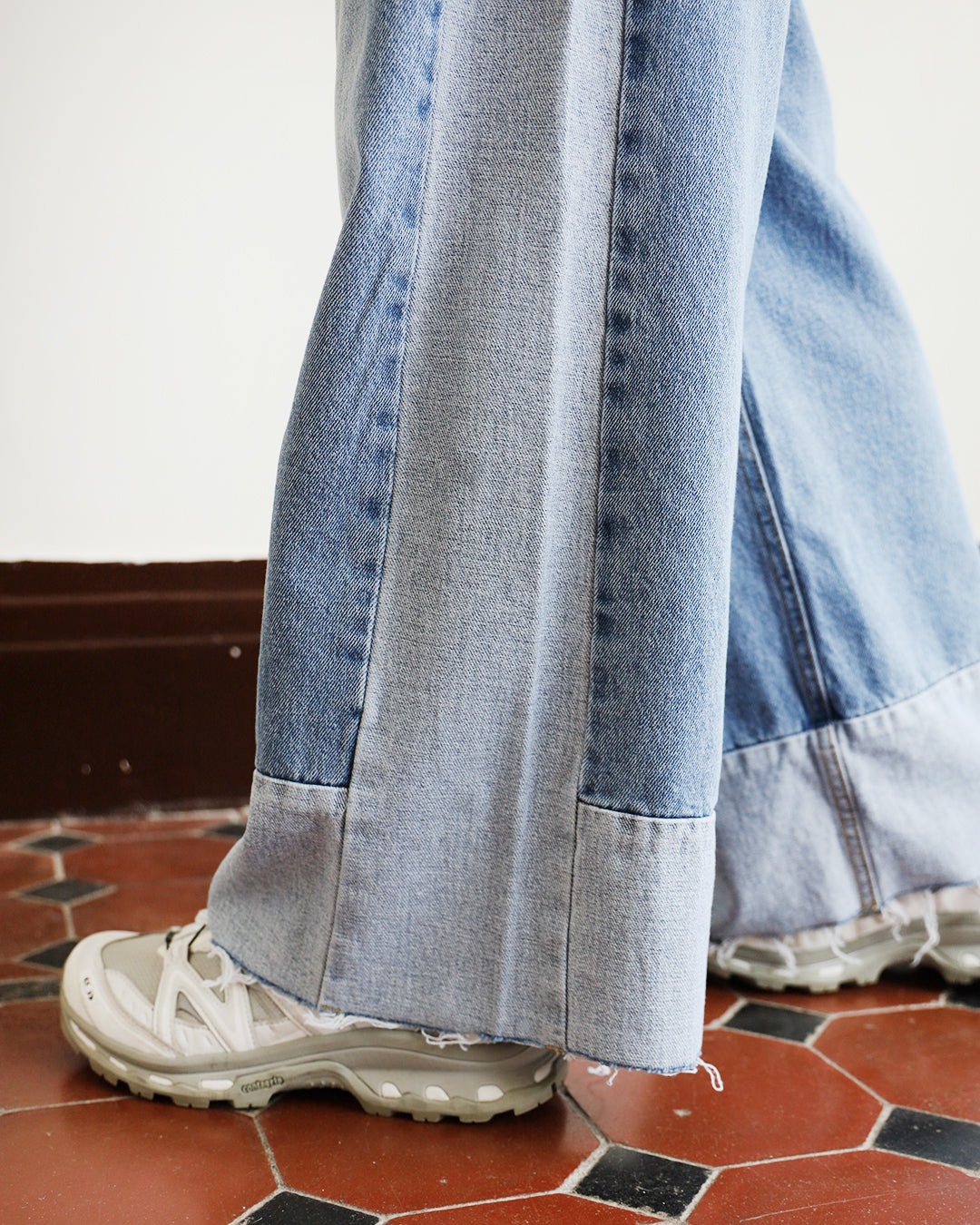 Wide Leg Patch Jeans (Size S-XL)