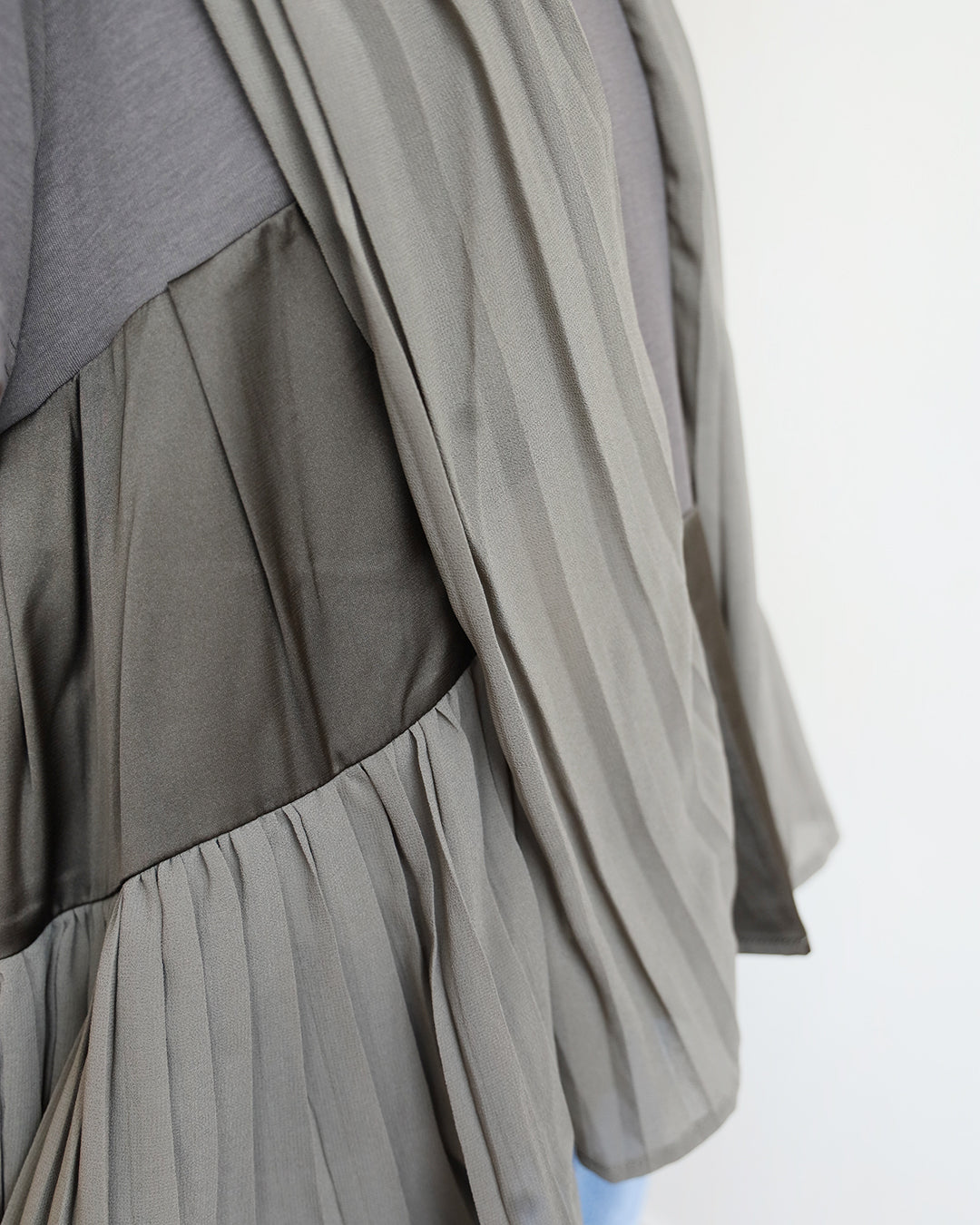 Mix Fabric Pleated Top (3 colors)