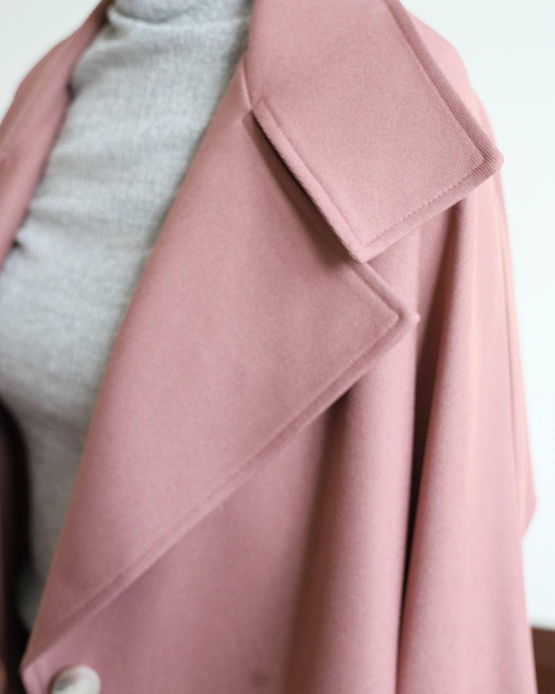 Mid-Length Trench Coat （2 color)