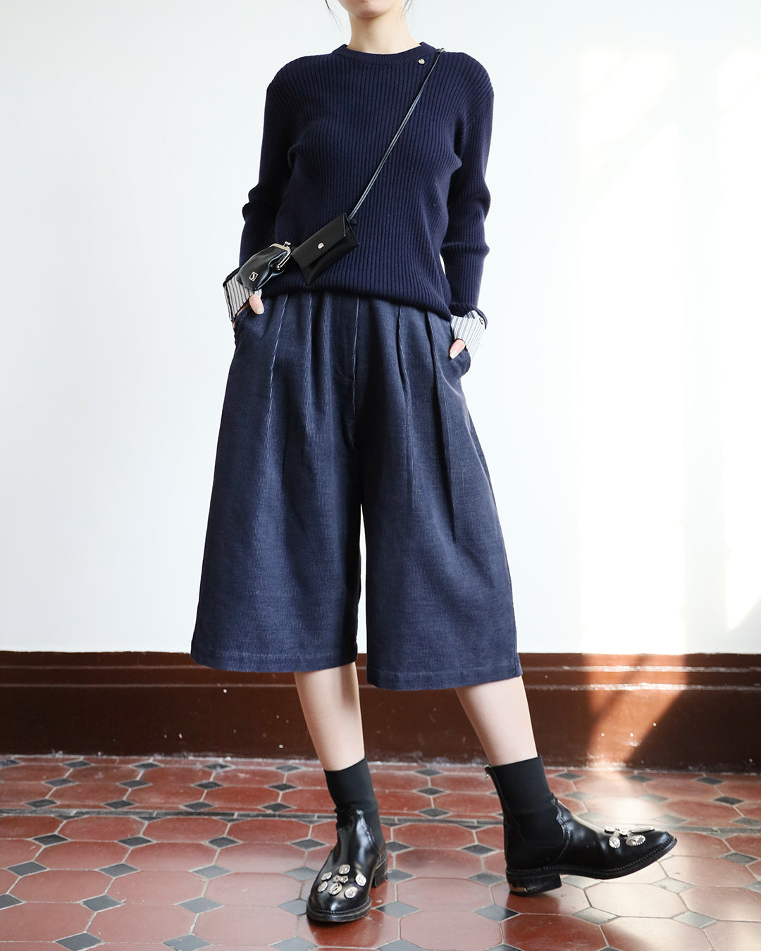 Corduroy Cropped Pants (2 color)