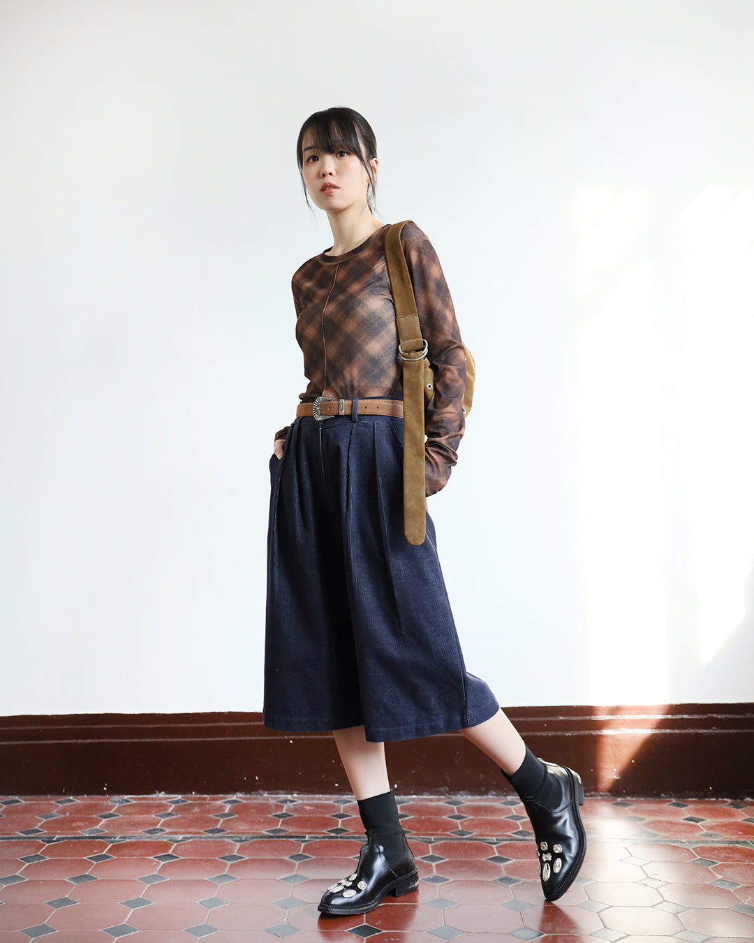 Corduroy Cropped Pants (2 color)