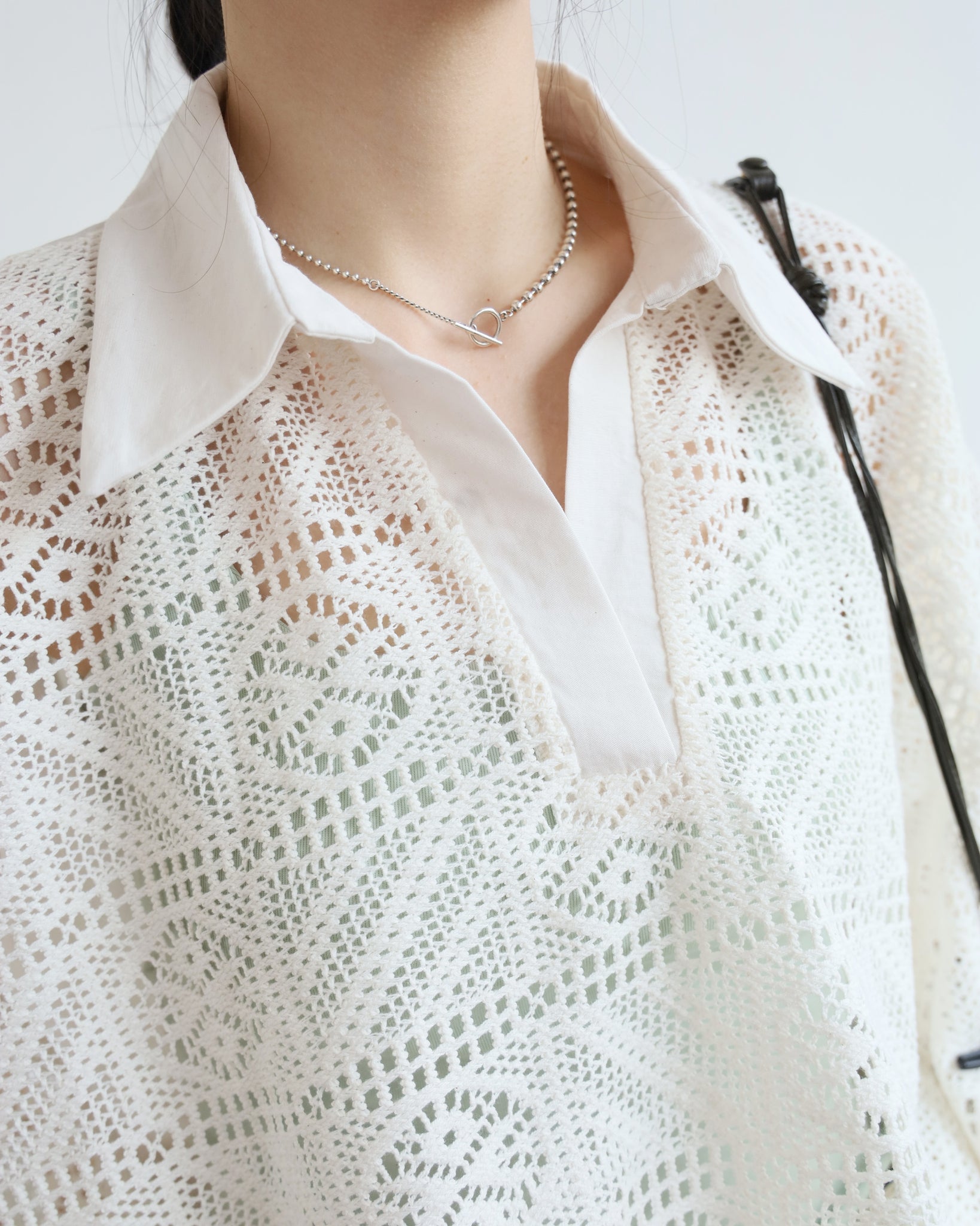Ruched Lace Blouse (2 colors)