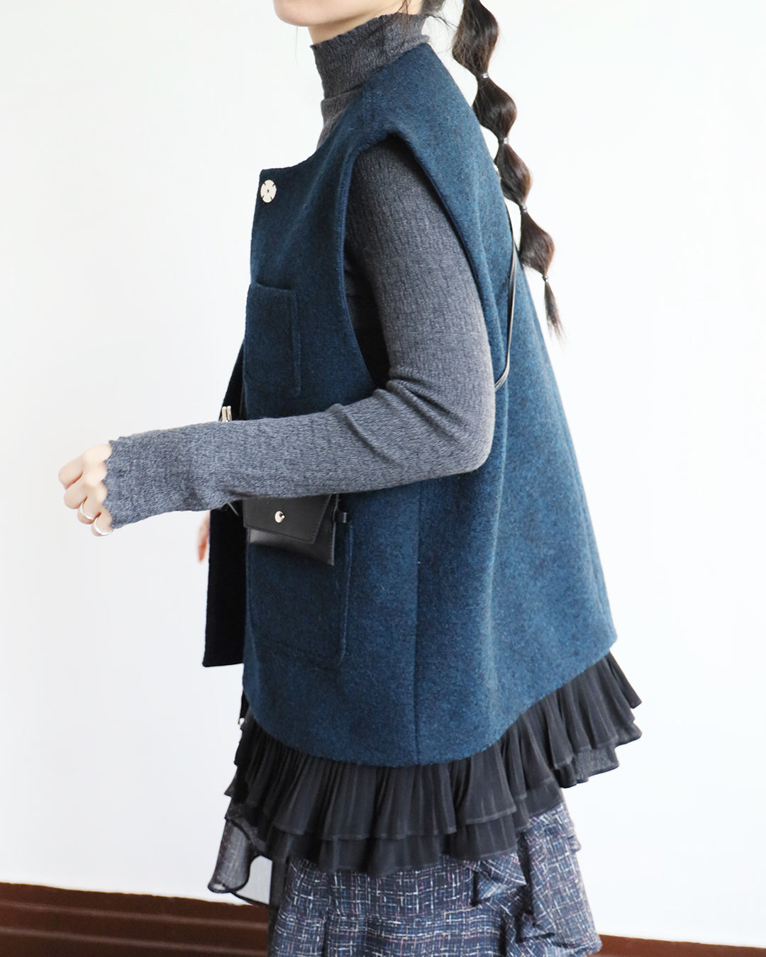Ruffle Hem Wool Vest (3 color)