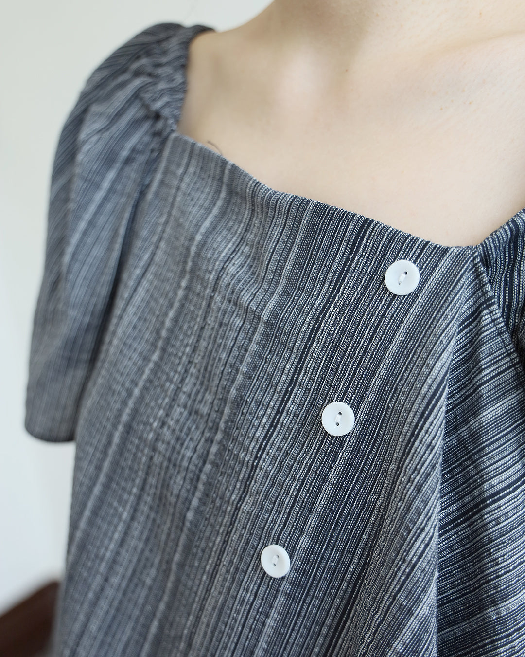Drape Layer Top (2 color)