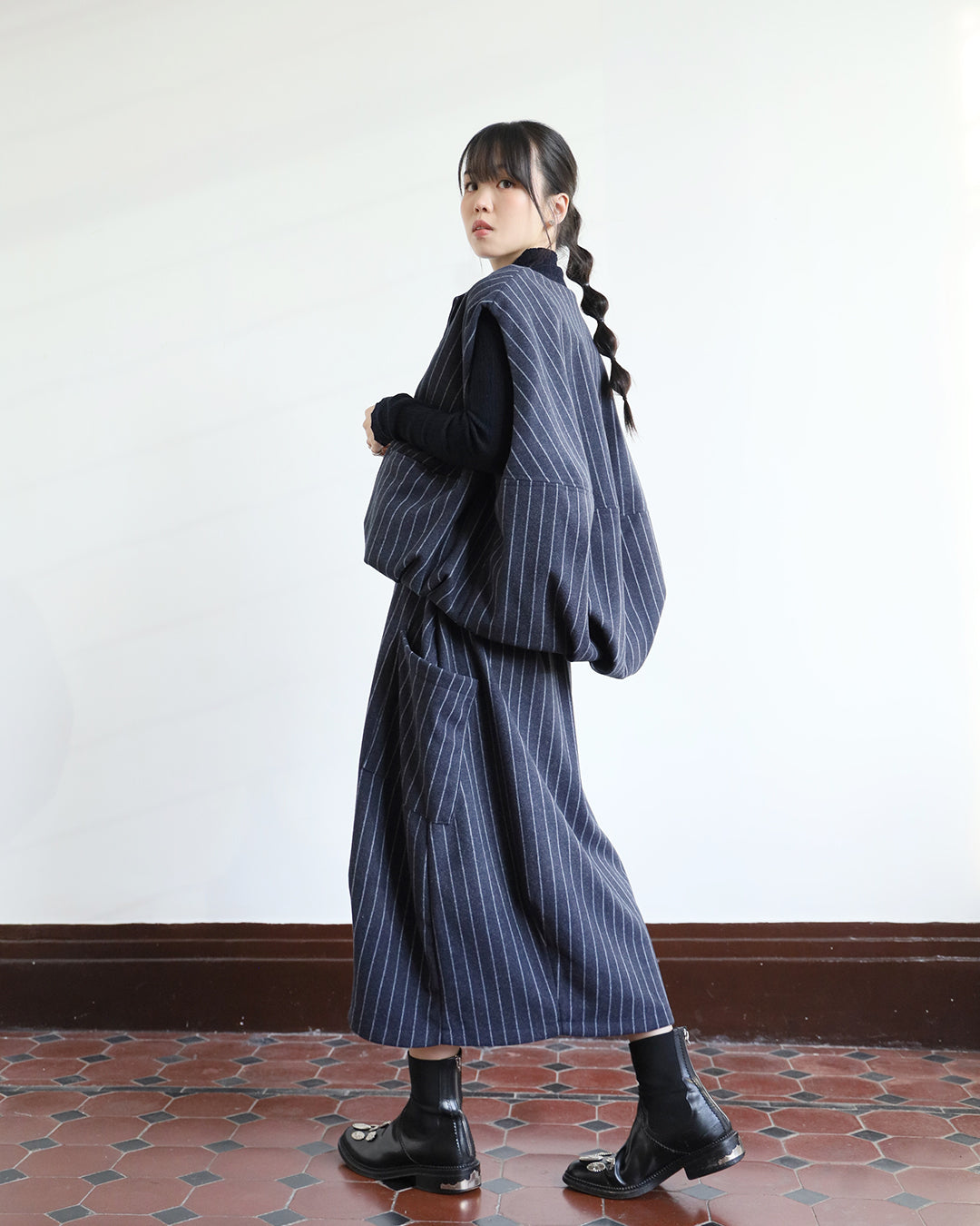 Pinstripe Ballon Skirt (2 color)