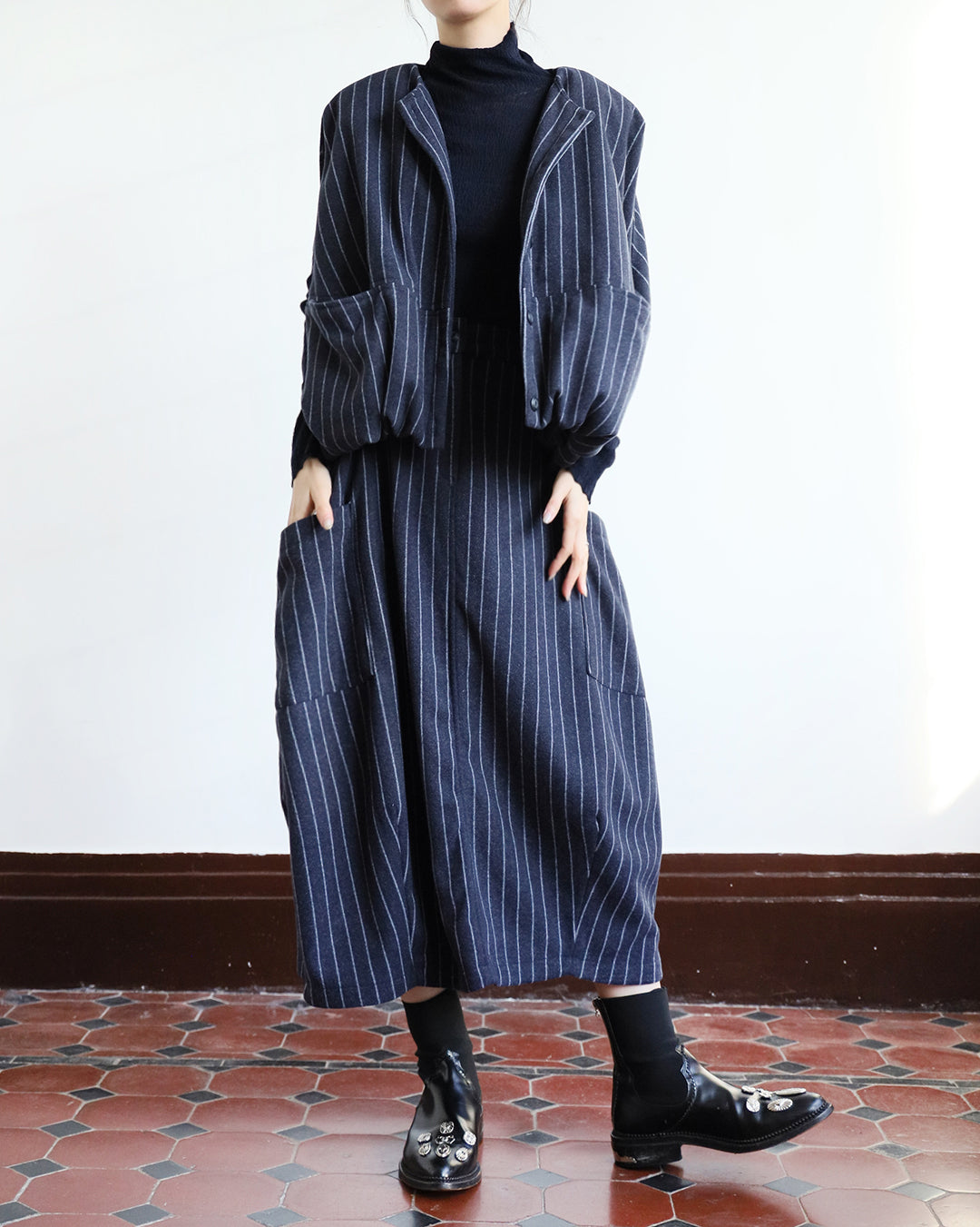 Pinstripe Padded Vest (2 color)