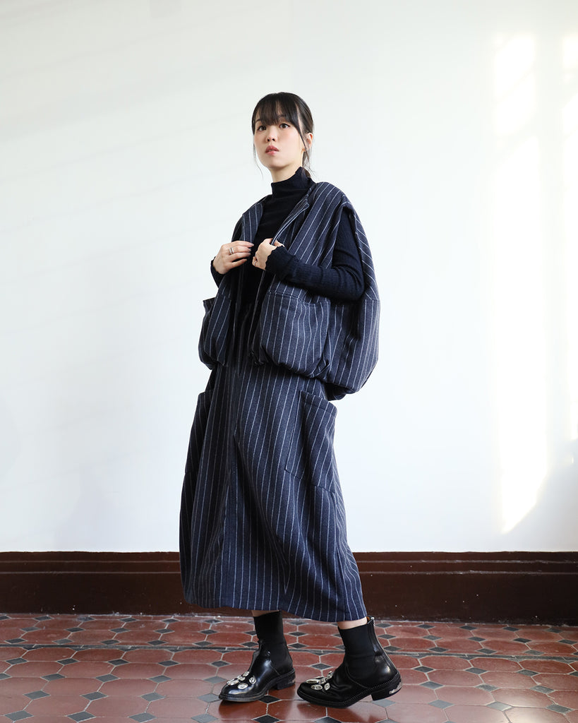 Pinstripe Ballon Skirt (2 color)