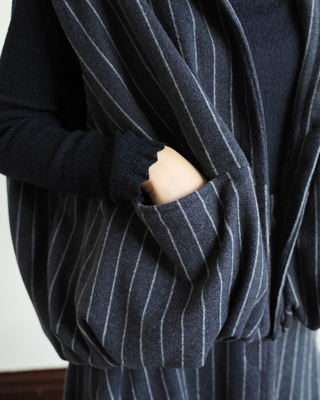 Pinstripe Padded Vest (2 color)