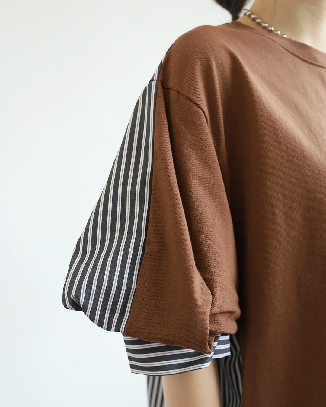 Ballon Sleeved Stripe Back Top (2 colors)