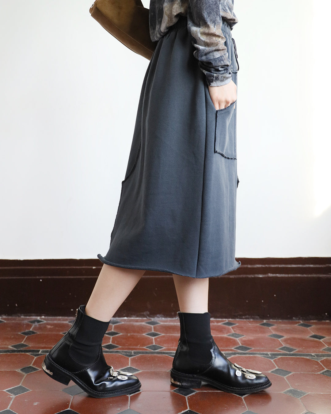 Front Pockets Sweat Skirt (2 color)