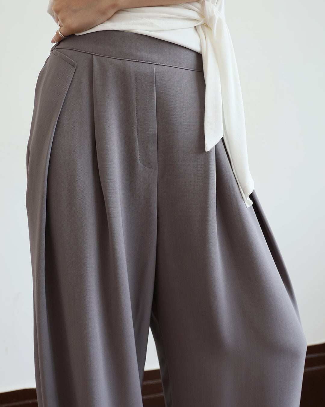 Comfy Pleated Pants