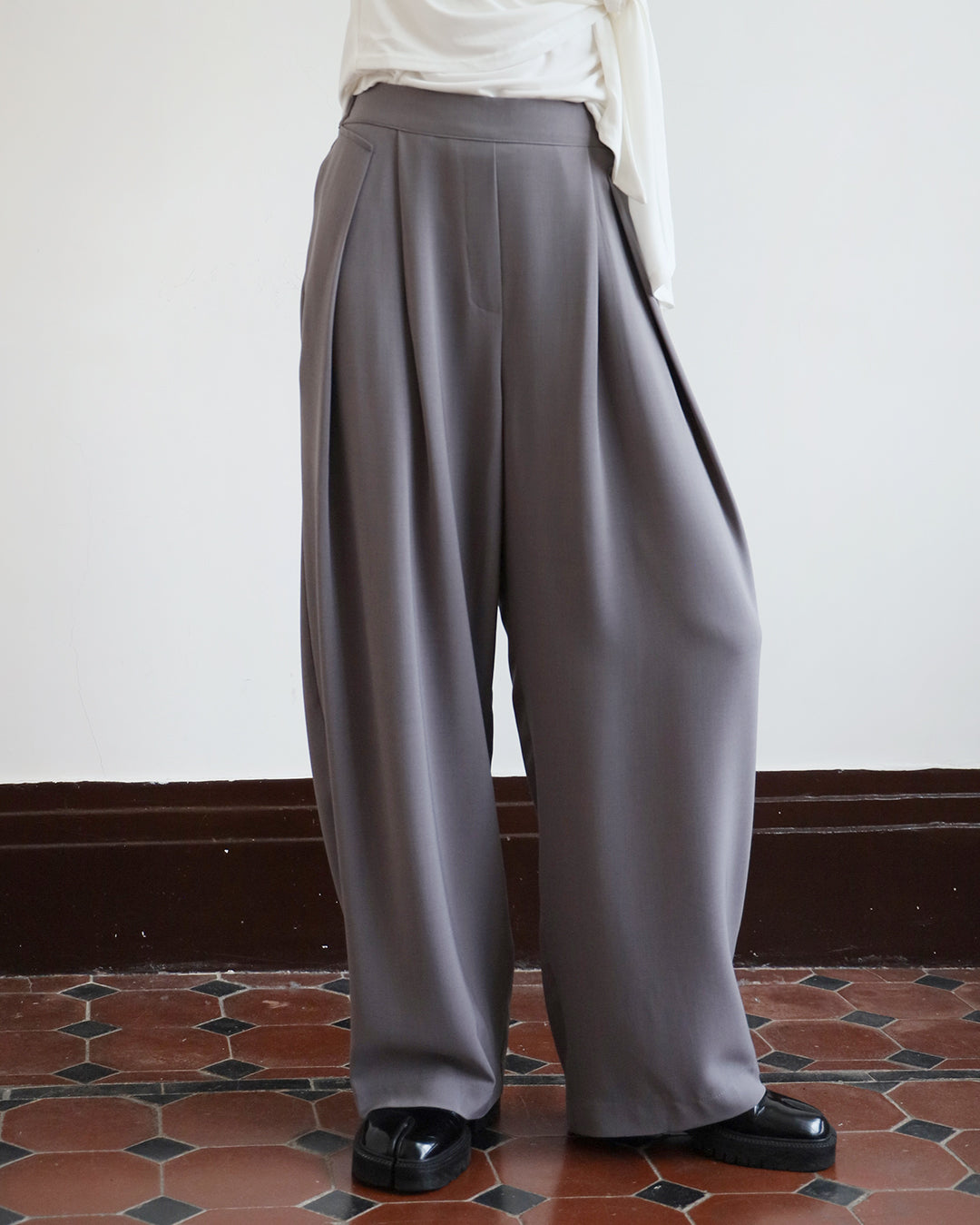 Comfy Pleated Pants
