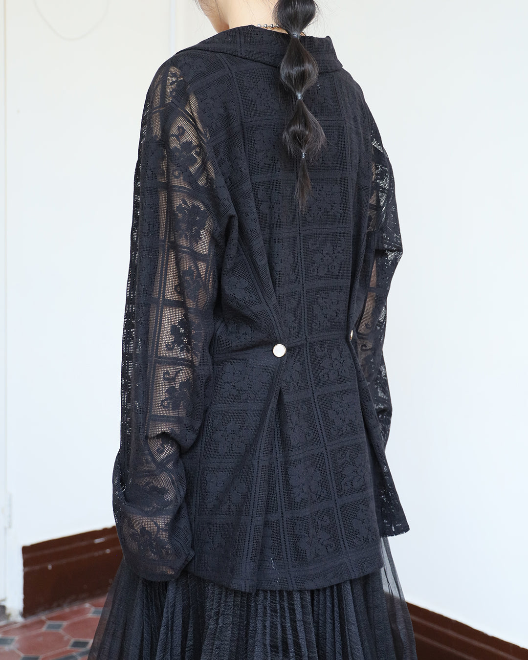 Japan Brand - Lace Blazer (2 colors)