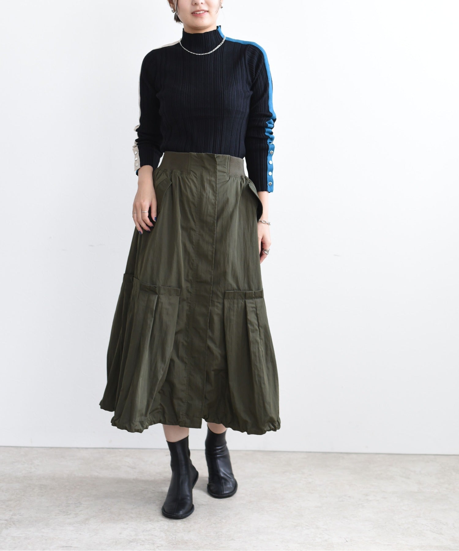 Windbreaker Fabric Pleated Hem Skirt