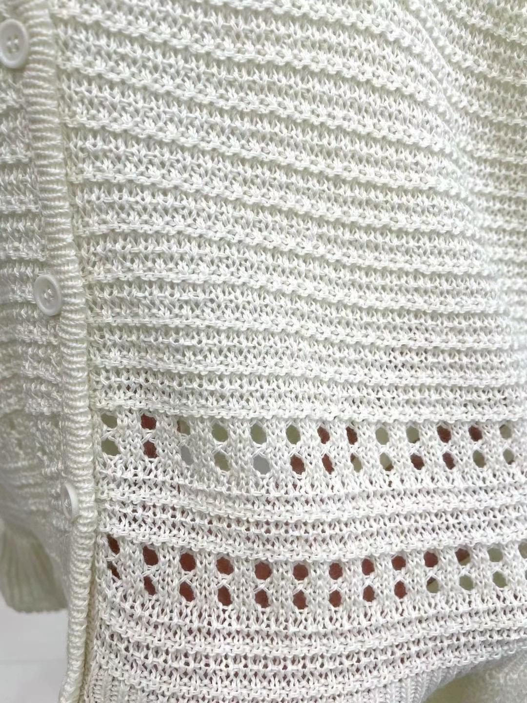 Ruffle Hem Knitted Vest