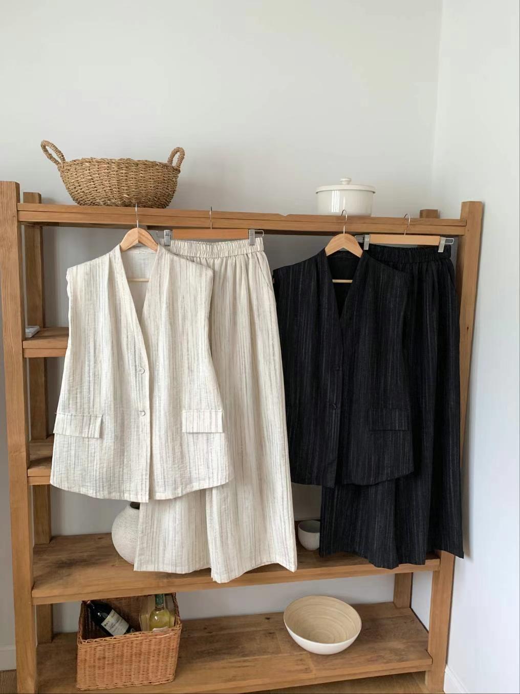 Emilie Vest + Pants (Set)