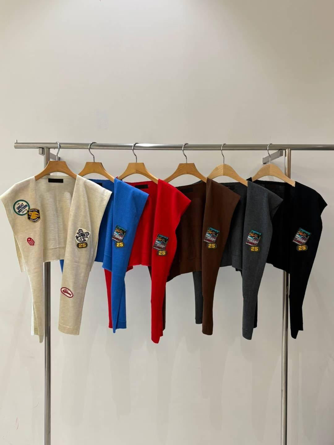 Badge Scarf