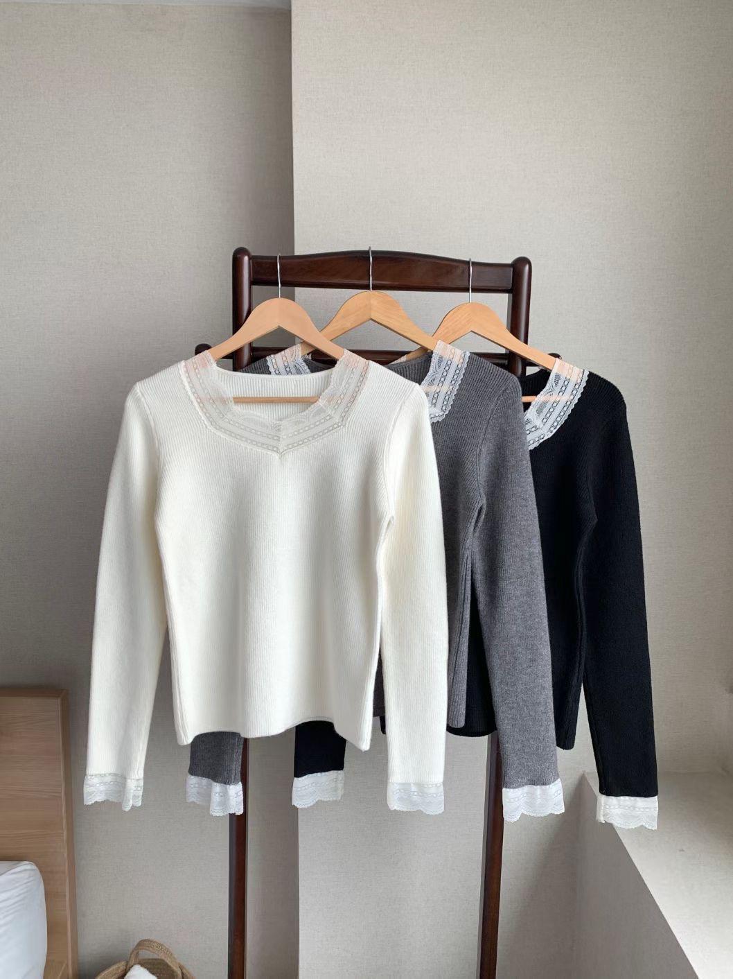 Lace Trimmed Top (3 colors)