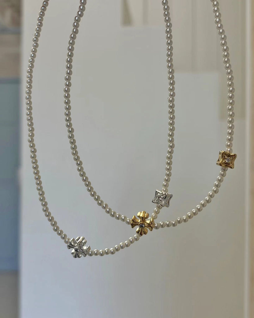 The Cross & Faux Pearl Choker (2 Colors)