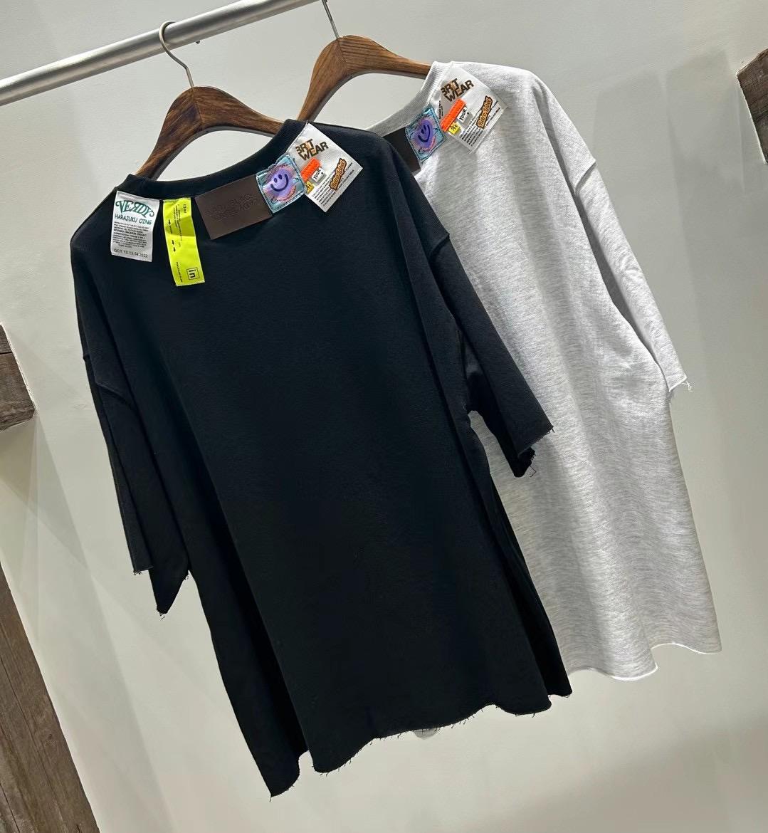 Badges Embellished Tee (2 color)