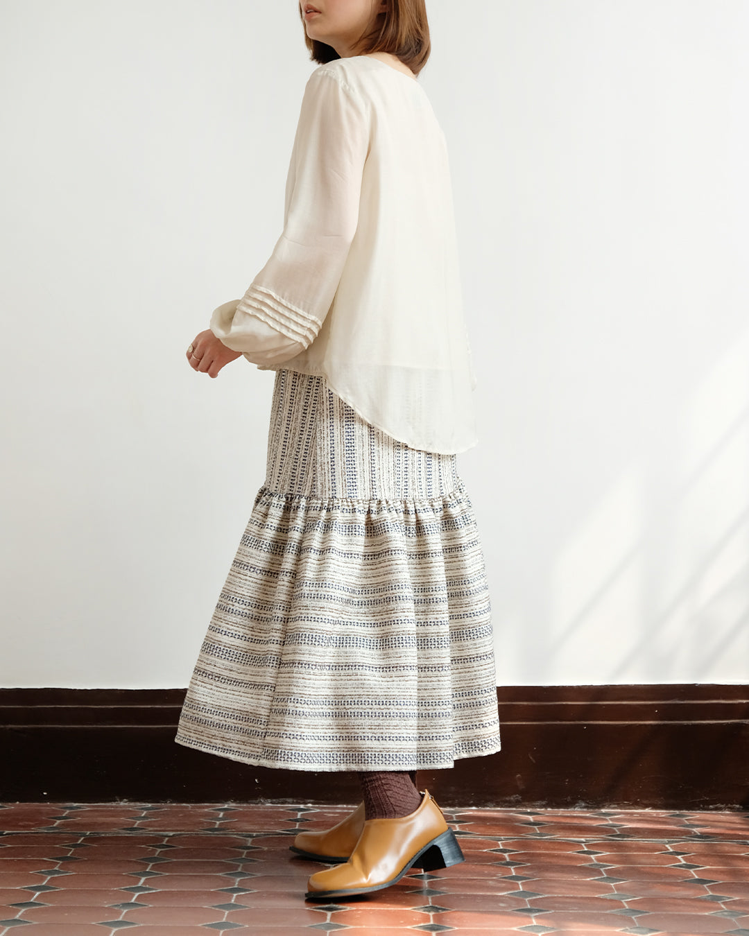 Audrey Peplum Hem Tweed Skirt (Oatmeal)