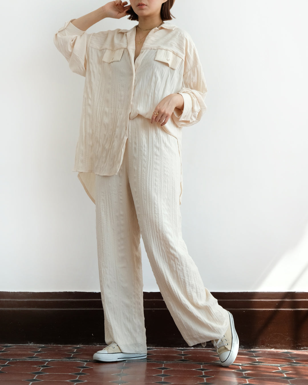 Relaxed Pants in Crinkle Fabric (Ivory)