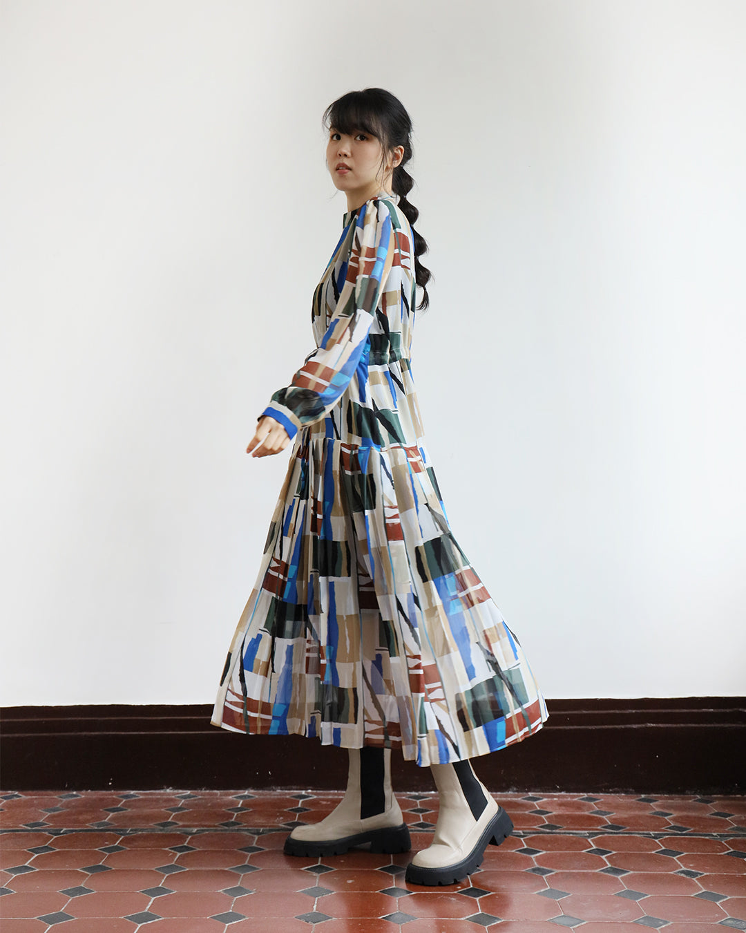 Pleated Hem Pleated Dress
