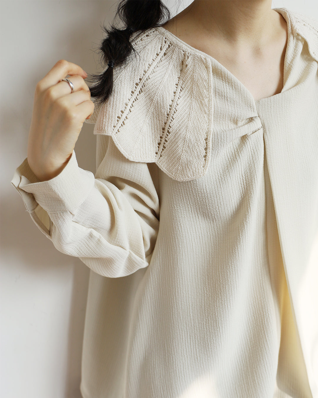 Knitted Collar Blouse (Beige)